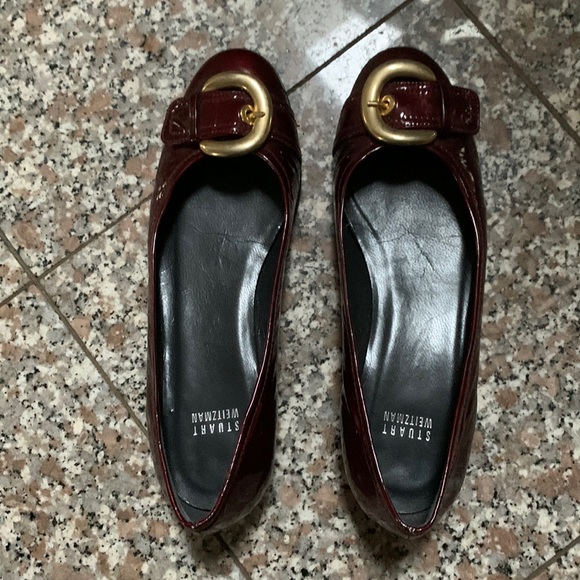 STUART WEITZMAN - Picture 1 of 4